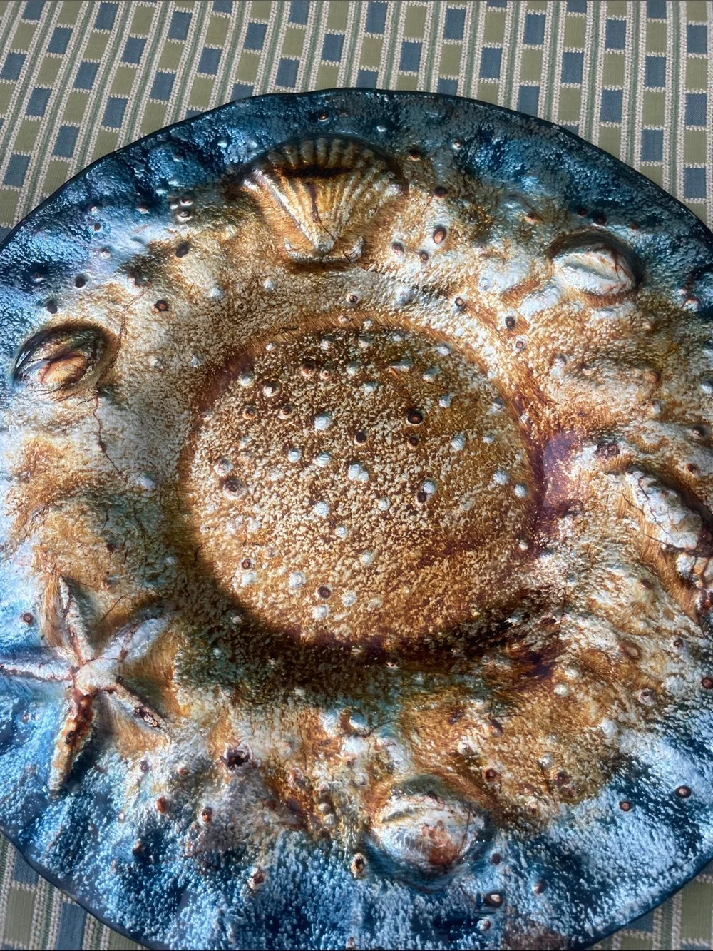 Decorative Ocean-Themed Glass Plate in Blue and Gold